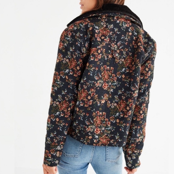 Urban Outfitters BlancNYC tapestry quilted flight bomber jacket - Picture 7 of 15